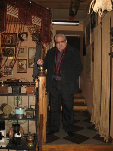 Аурелиан Дэнилэ - Молдавский музыкант, театровед и дипломат (посол Молдовы в Германии)